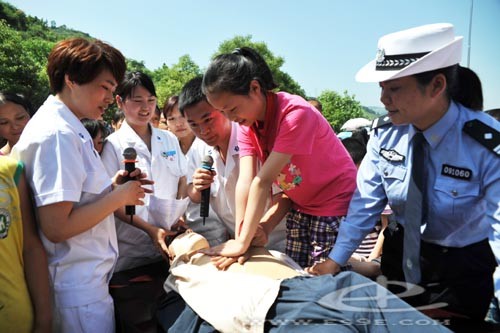 医警联动 共筑安全